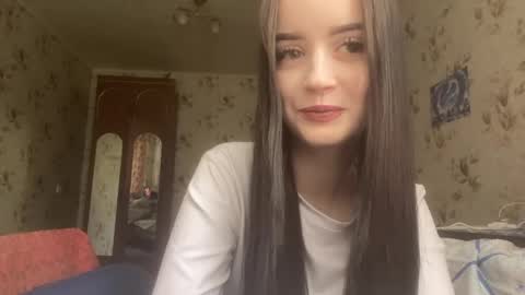 Milana online show from 05/07/26, 01:38