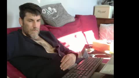 partofme83 online show from 03/25/26, 02:45