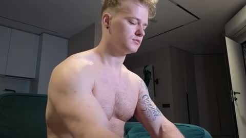 Pashka online show from 09/10/25, 07:08