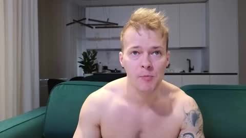 Pashka online show from 11/02/25, 10:28