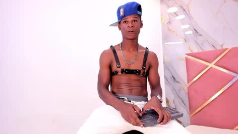 passion_black_ online show from 04/09/26, 07:08