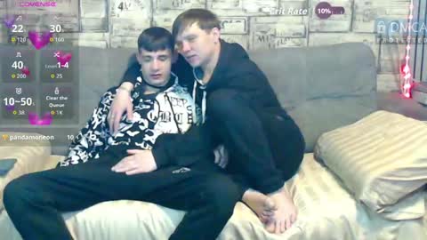 Snapshot of passionate_bonds chatting on 05/02/26, 04:06 Max tall dark-haired guy with tattoos and Phil blond-haired online show from 05/02/26, 04:06