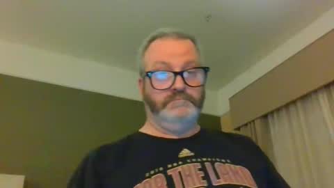 passporttraveler1 online show from 01/21/25, 02:22