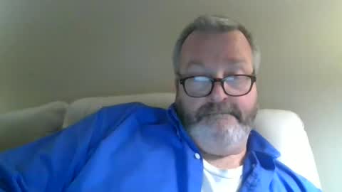 passporttraveler1 online show from 02/26/25, 12:27