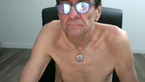 Bob online show from 10/13/25, 01:22