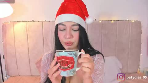 Paty online show from 11/30/25, 09:41