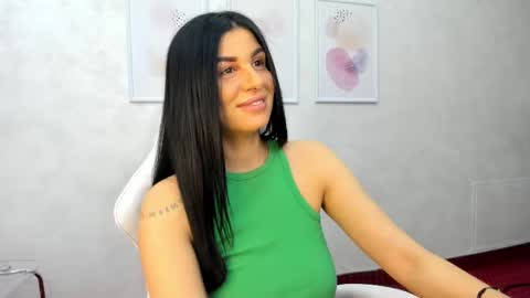 Patricia online show from 02/14/25, 10:07