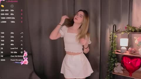 Mia online show from 02/28/26, 09:32