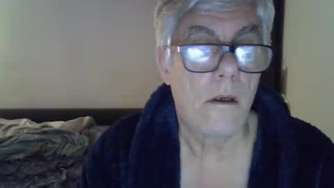 patrick5275 online show from 12/08/24, 06:43