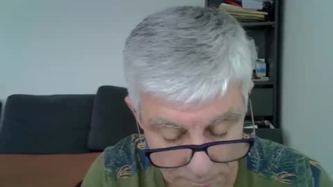 patrick5275 online show from 01/04/25, 10:27