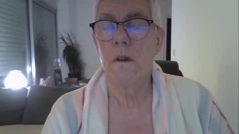 Snapshot of patrick5275 chatting on 04/27/26, 04:21 patrick5275 online show from 04/27/26, 04:21