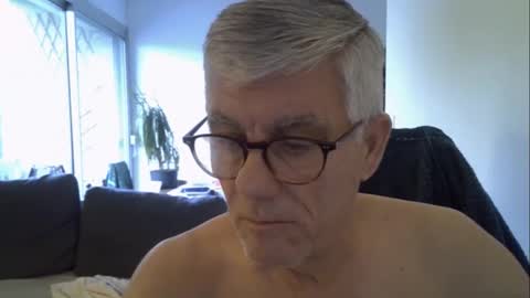 Snapshot of patrick5275 chatting on 05/05/26, 05:04 patrick5275 online show from 05/05/26, 05:04