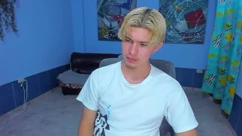 .... online show from 10/27/25, 08:13