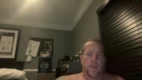 Snapshot of pats69cc chatting on 09/16/25, 02:12 pats69cc online show from 09/16/25, 02:12