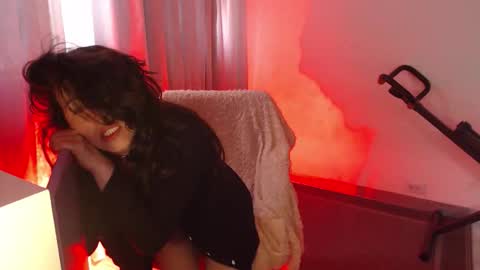 paula online show from 11/16/25, 01:39