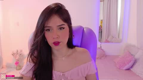 Sofa online show from 10/11/25, 08:18