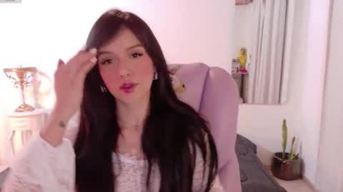 Sofa online show from 03/08/26, 04:38