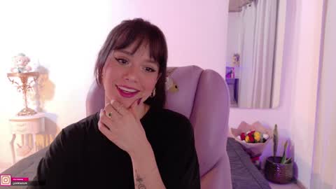 Sofa online show from 04/21/26, 04:41