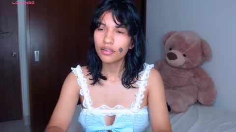 Snapshot of pau_heart_ chatting on 10/26/25, 10:54 pau_heart_ online show from 10/26/25, 10:54