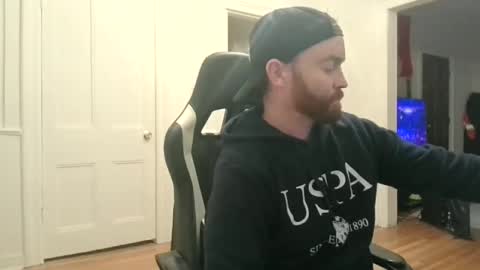 shy online show from 04/25/26, 06:27
