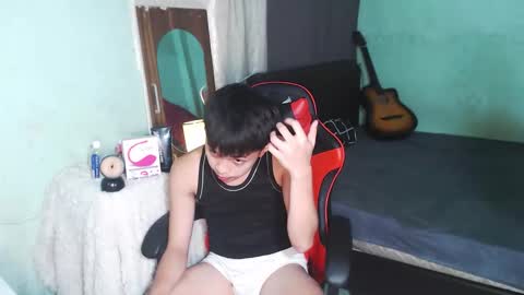 Snapshot of paul968323 chatting on 05/24/26, 12:59 MrBigPaul online show from 05/24/26, 12:59