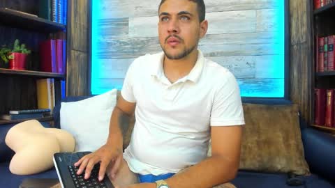 Paul Rivera online show from 10/12/25, 01:48