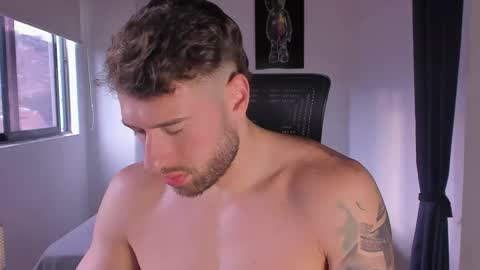 PAUL ROGER online show from 03/07/25, 10:32