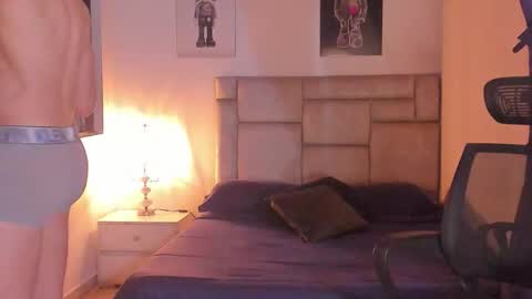 PAUL ROGER online show from 04/11/26, 11:42