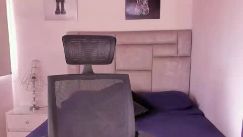 PAUL ROGER online show from 05/26/26, 07:43