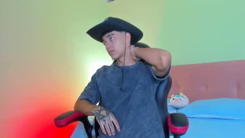 paul_sexycock online show from 02/07/25, 12:17