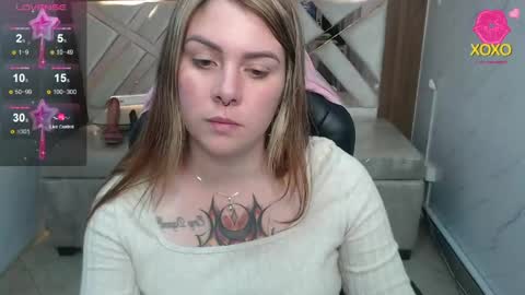 Snapshot of paula_b_ chatting on 04/25/26, 12:52 Paula online show from 04/25/26, 12:52