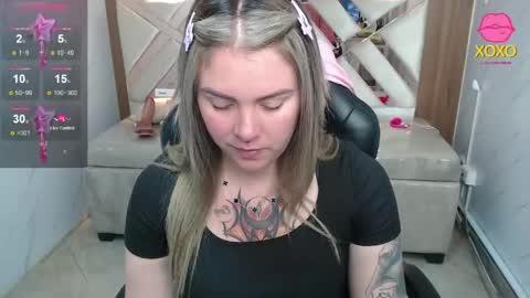 Snapshot of paula_b_ chatting on 05/06/26, 12:54 Paula online show from 05/06/26, 12:54