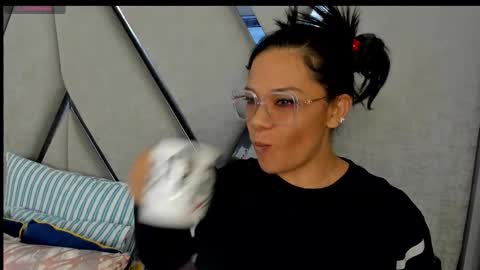 Paula online show from 03/02/25, 09:22