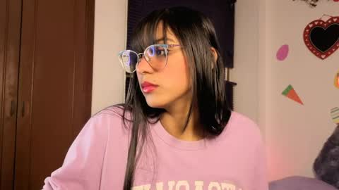 Paula  online show from 04/27/26, 03:37