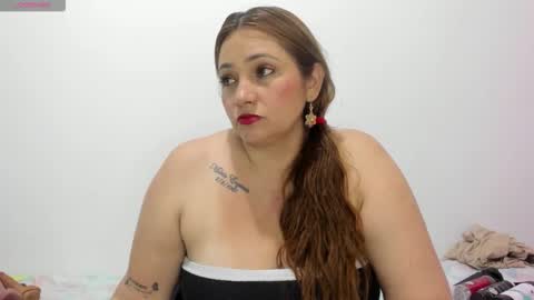 paulaharrison online show from 10/04/25, 03:10