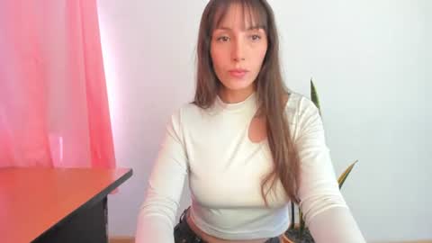 Snapshot of paulamiler_1 chatting on 07/06/26, 06:54 paulamiler_1 online show from 07/06/26, 06:54