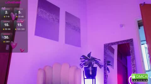 Paula Toro  online show from 04/17/26, 11:13