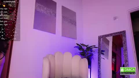 Paula Toro  online show from 07/18/26, 02:27