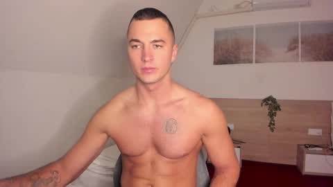 paulblack021 online show from 11/28/25, 12:24