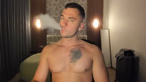 paulblack021 online show from 06/25/26, 02:43