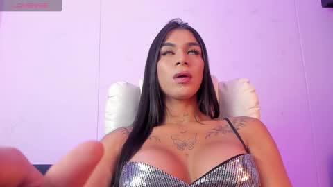 Snapshot of paulett_g chatting on 02/16/25, 02:42 Paulett online show from 02/16/25, 02:42