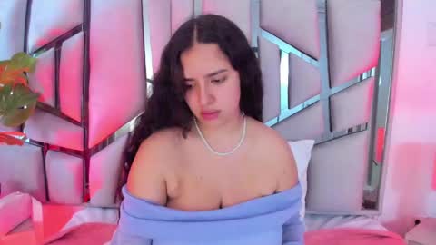 Snapshot of paulette_dupont_ chatting on 09/22/25, 08:33 paulette_dupont_ online show from 09/22/25, 08:33
