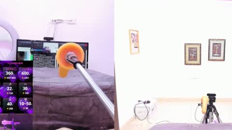 Paulina Davis  online show from 02/18/25, 09:32