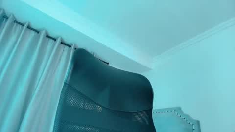 Snapshot of paulina_doll_ chatting on 02/03/26, 06:40 Paulina online show from 02/03/26, 06:40