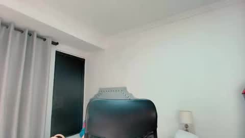 Snapshot of paulina_doll_ chatting on 02/11/26, 03:00 Paulina online show from 02/11/26, 03:00