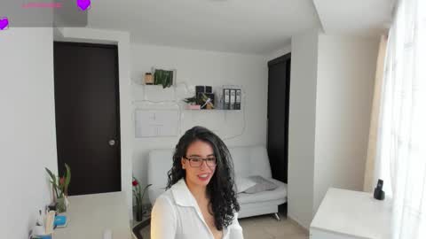 paulina online show from 06/01/26, 07:04