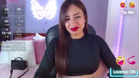 paulina online show from 03/08/25, 05:43