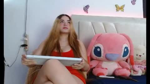 Pau online show from 07/21/26, 05:37