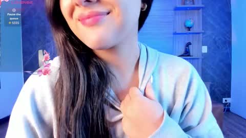 Paulina  online show from 10/14/25, 12:06