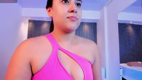 Paulina  online show from 07/21/26, 11:45